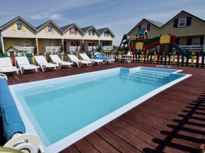 Holiday complex with outdoor pool, Jezierzany in Jezierzany